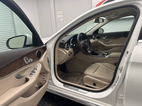 2015 Mercedes-Benz C-Class C 300