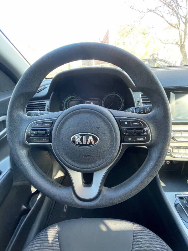 2018 Kia Niro LX photo 20