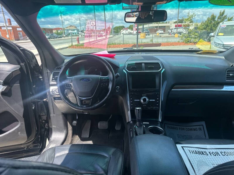 2017 Ford Explorer Limited