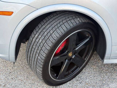 2016 Porsche Cayenne GTS