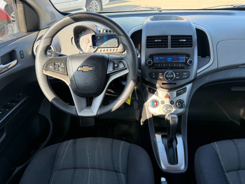 2015 Chevrolet Sonic LT Auto