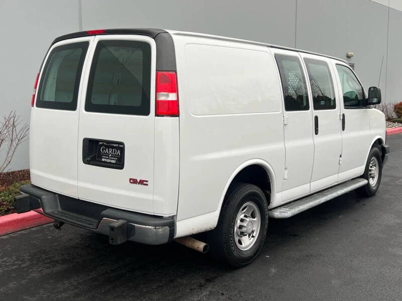 2020 GMC Savana 2500