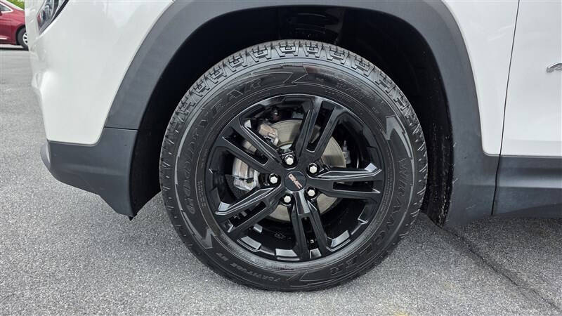 2023 GMC Terrain AT4