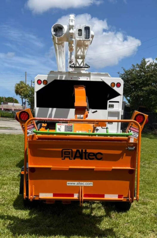 2017 ALTEC DRM12
