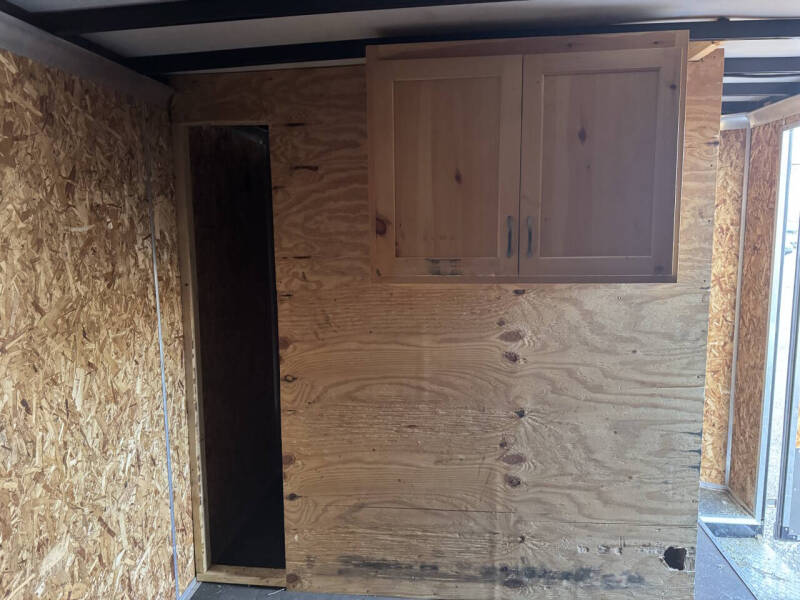 2025 Belmont Trailers Enclosed 24 ft