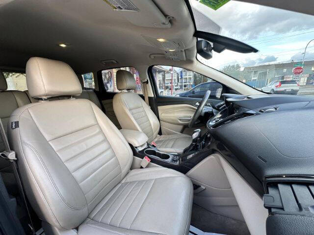 2016 Ford Escape Titanium