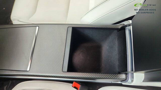 2022 Tesla Model S Plaid
