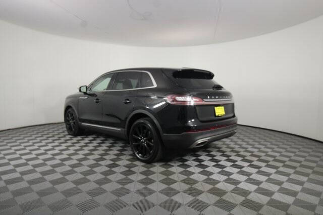 2021 Lincoln Nautilus Reserve