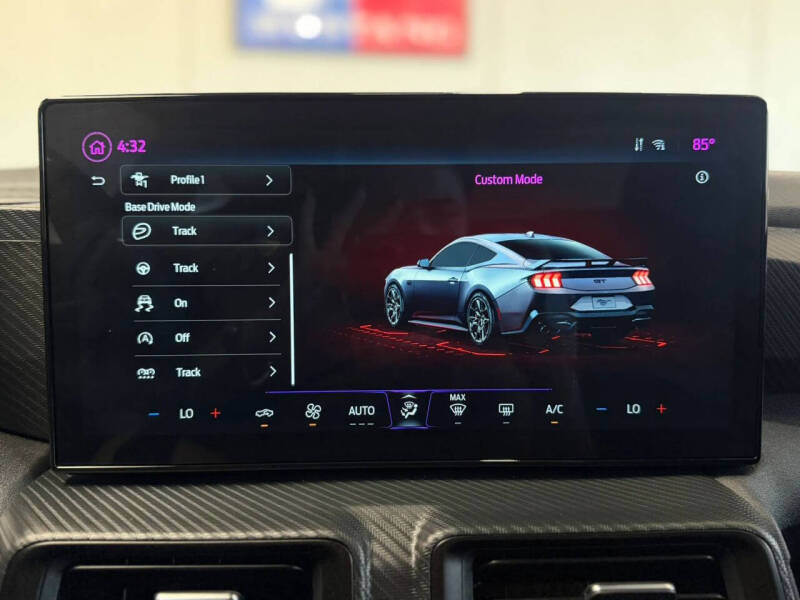 2025 Ford Mustang