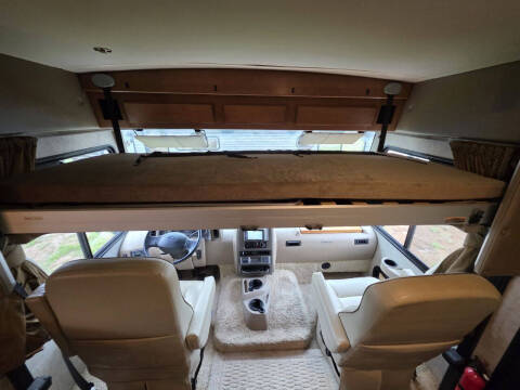 2016 Winnebago SUNSTAR LX