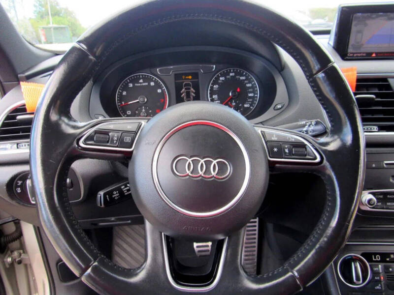 2016 Audi Q3 2.0T Premium Plus