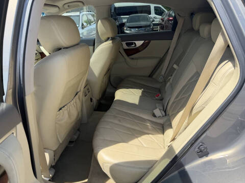 2013 Infiniti FX37