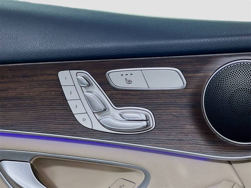 2022 Mercedes-Benz GLC GLC 300 4MATIC