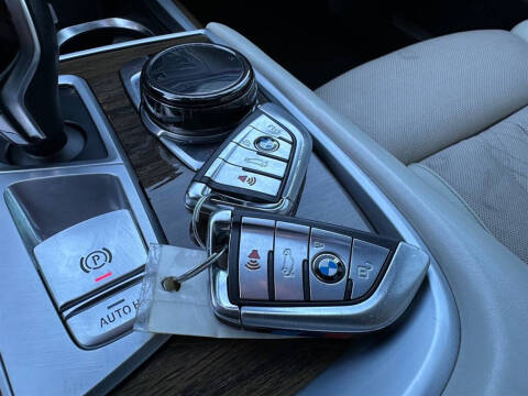 2017 BMW 7 Series 740i