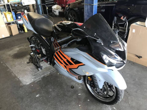 2014 Kawasaki ZX 14 for sale at R&T Motors in Houston TX