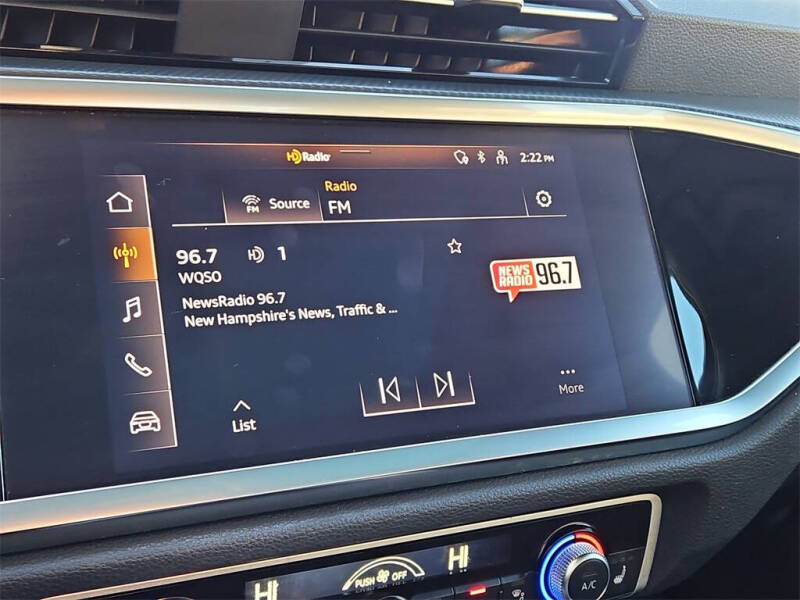 2022 Audi Q3 quattro S line Premium 45 TFSI