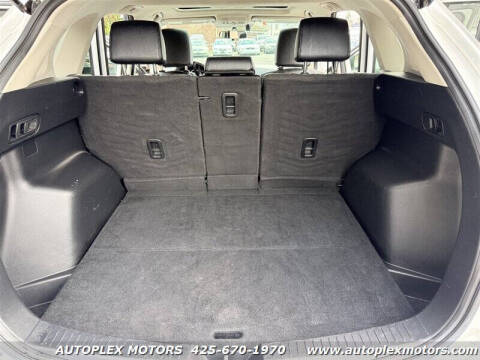 2012 Land Rover Range Rover Evoque Pure Premium