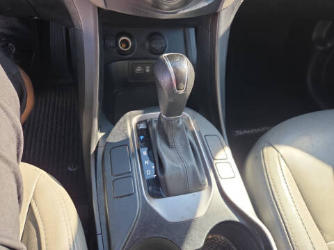 2017 Hyundai Santa Fe SE