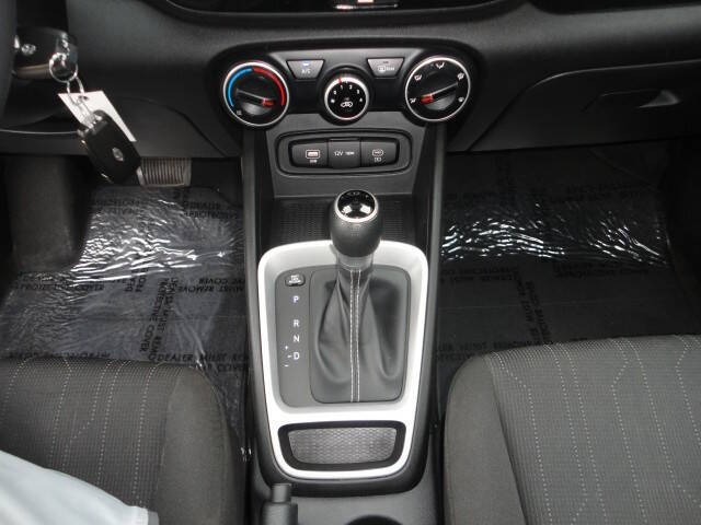 2023 Hyundai Venue SE