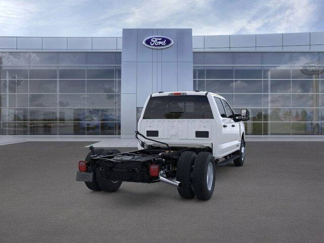 2025 Ford F-350 Super Duty XL