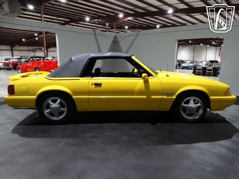 1993 Ford Mustang LX 5.0