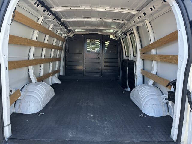 2020 GMC Savana 2500