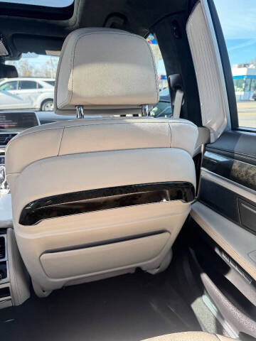 2018 BMW 7 Series 750i