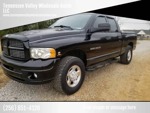 2004 Dodge Ram Pickup 2500 for sale at Tennessee Valley Wholesale Autos LLC in Huntsville AL