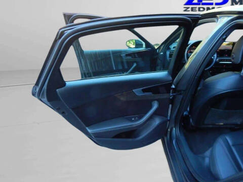 2022 Audi A4 quattro S line Prem Plus 45 TFSI