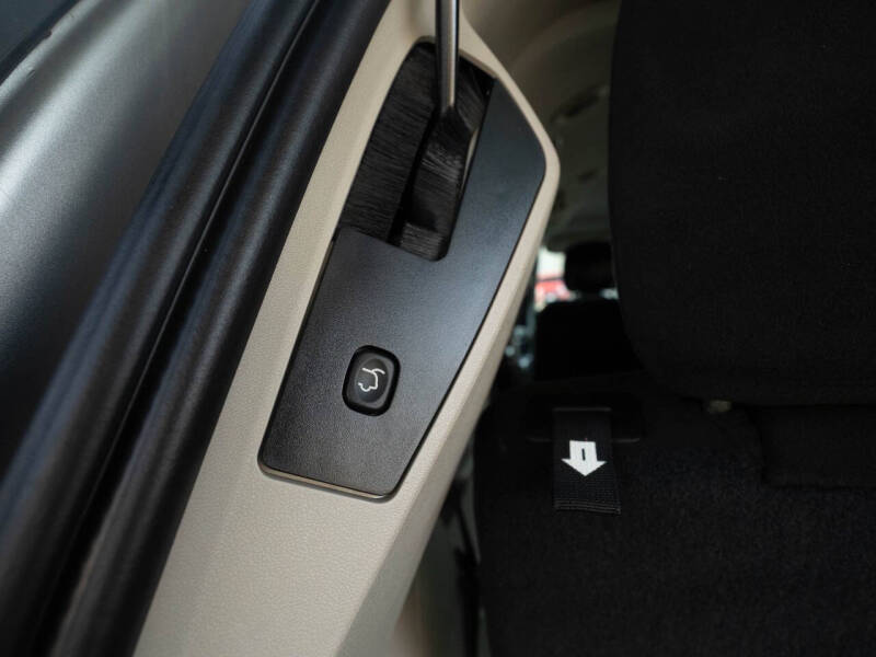 2016 Dodge Grand Caravan SXT Plus