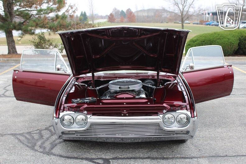 1962 Ford Thunderbird