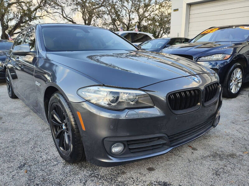 2016 BMW 5 Series 528i