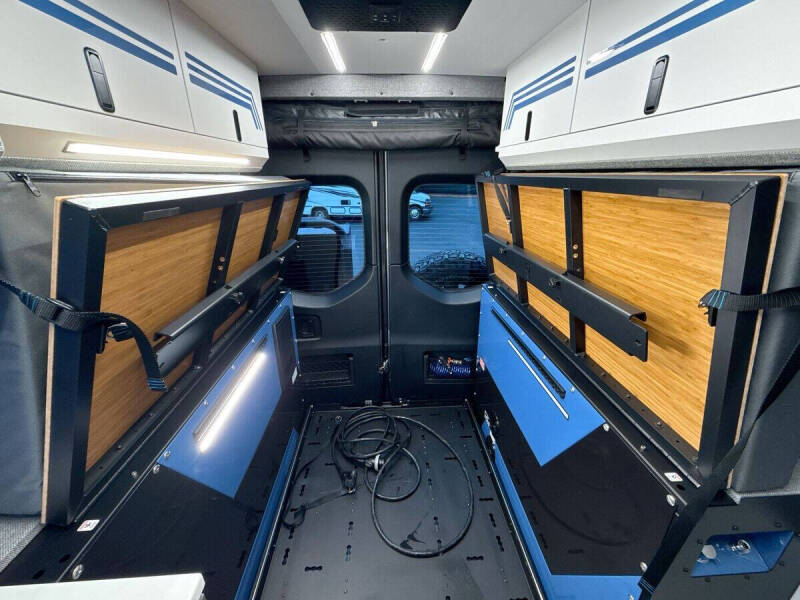 2024 Mercedes-Benz Sprinter