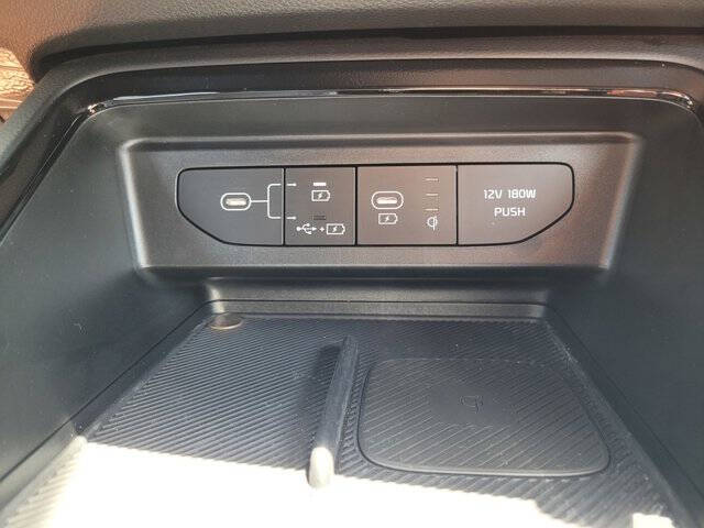 2025 Kia K5