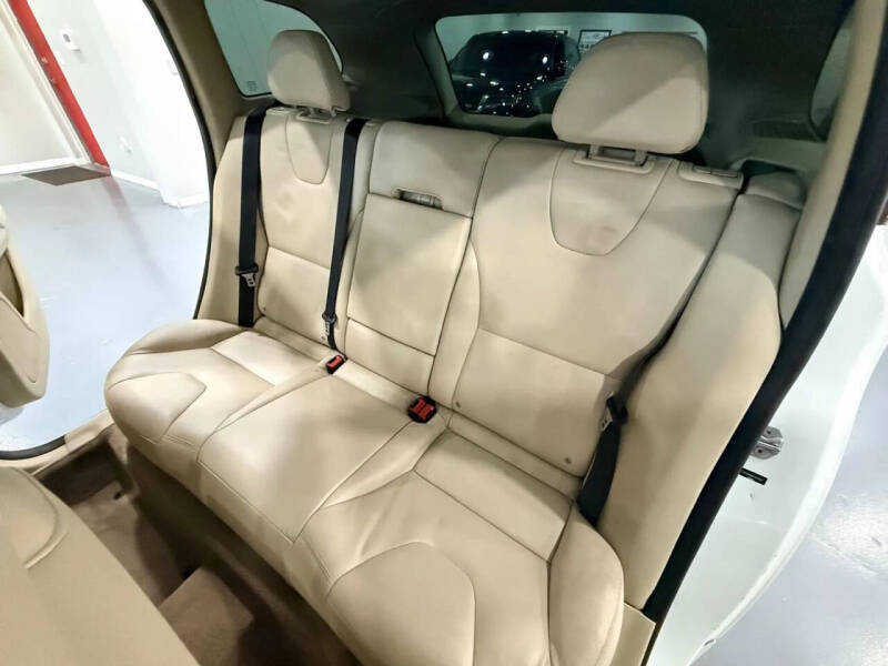2015 Volvo XC60 T5 Drive-E Premier