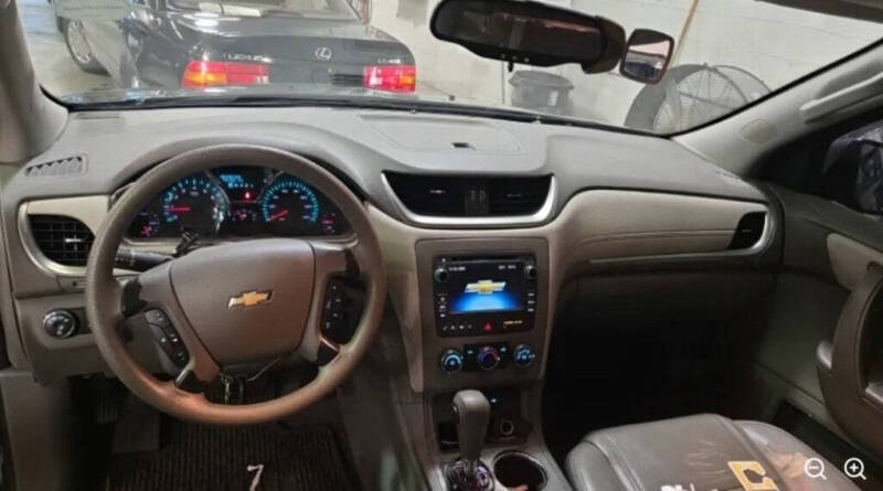 2013 Chevrolet Traverse LS