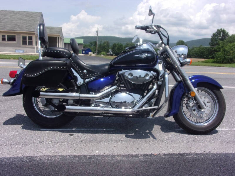 2005 Suzuki Boulevard