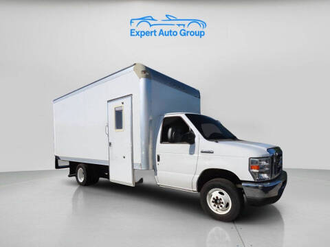 2017 Ford E-Series E-450 SD