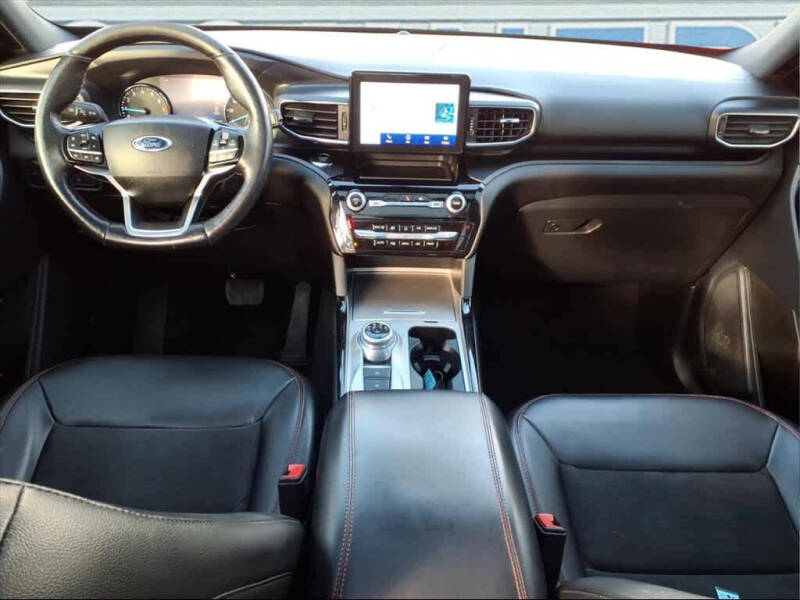 2022 Ford Explorer ST-Line