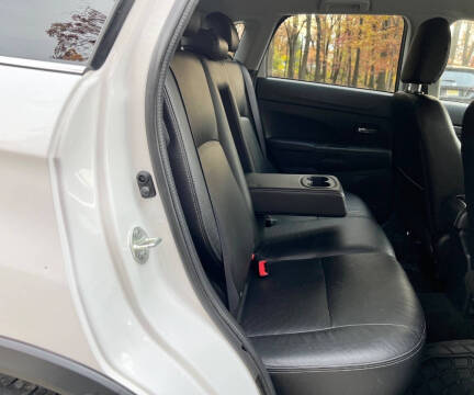 2016 Mitsubishi Outlander Sport 2.4 SEL