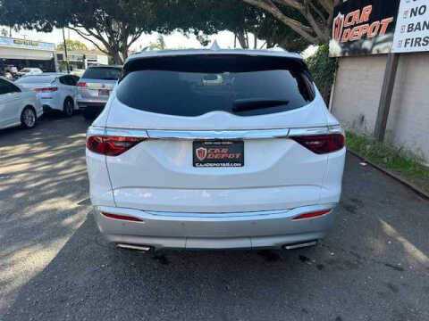 2022 Buick Enclave Essence