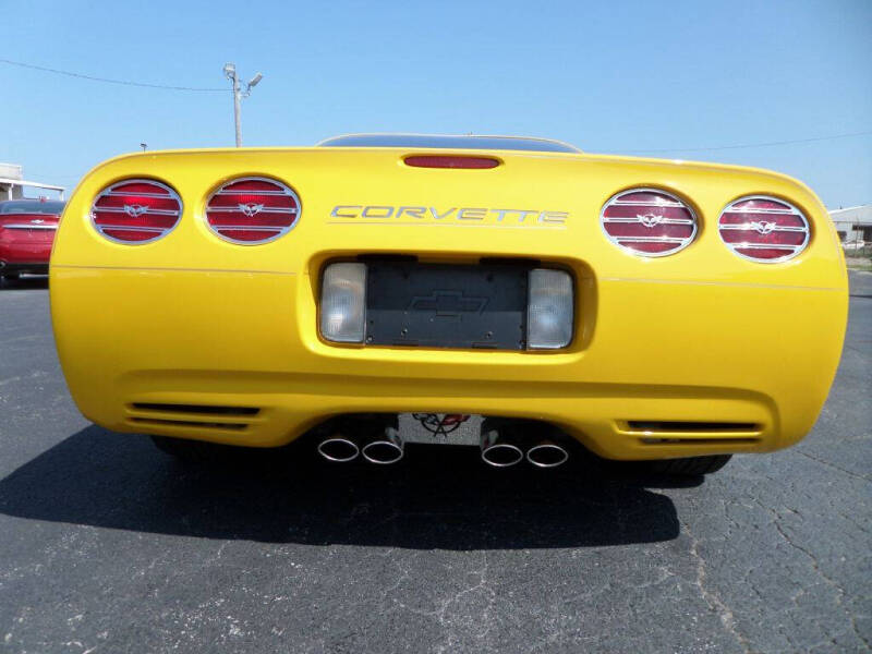 2000 Chevrolet Corvette Base photo 13