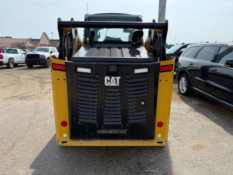 2024 Caterpillar 255 SKID STEER