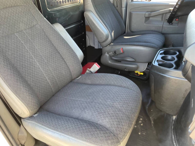 2019 GMC Savana 2500