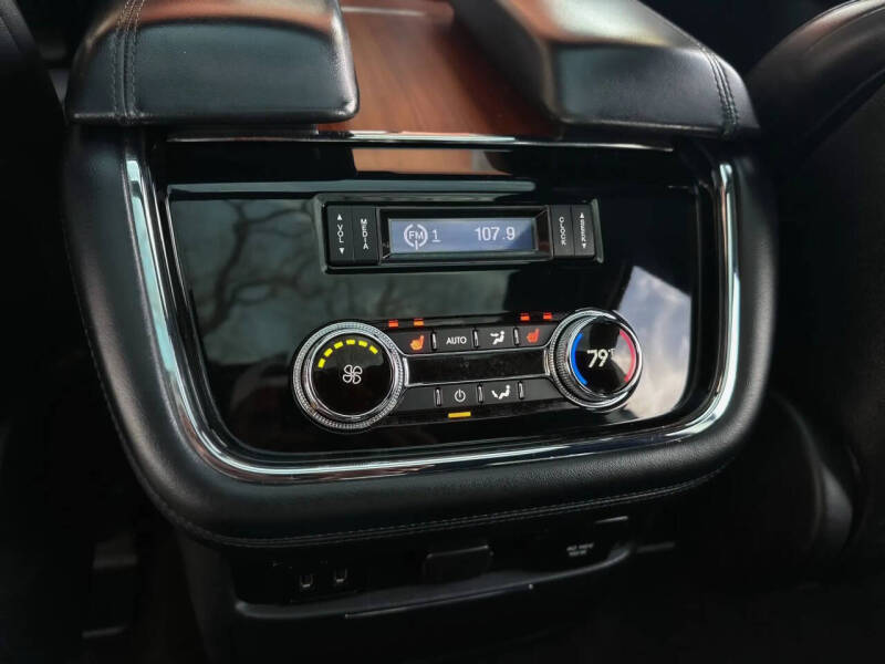 2018 Lincoln Navigator Select