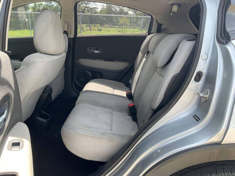 2020 Honda HR-V LX