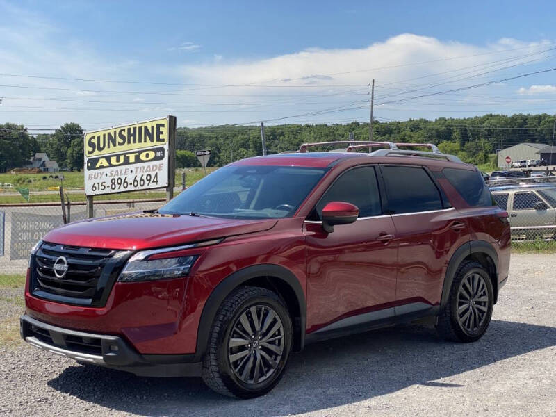 2022 Nissan Pathfinder SL