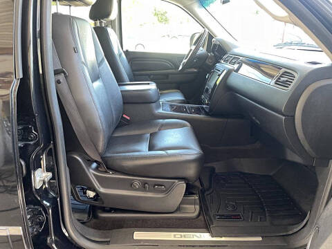 2012 GMC Yukon Denali