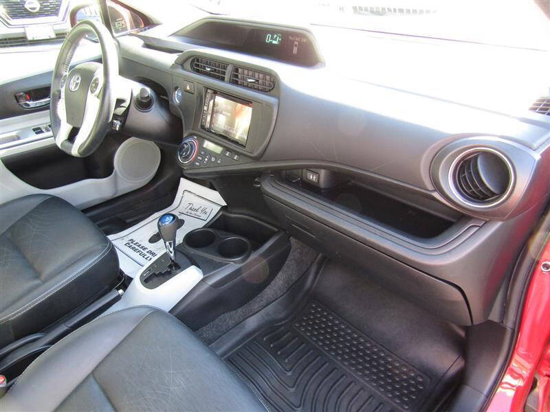 2013 Toyota Prius c Four