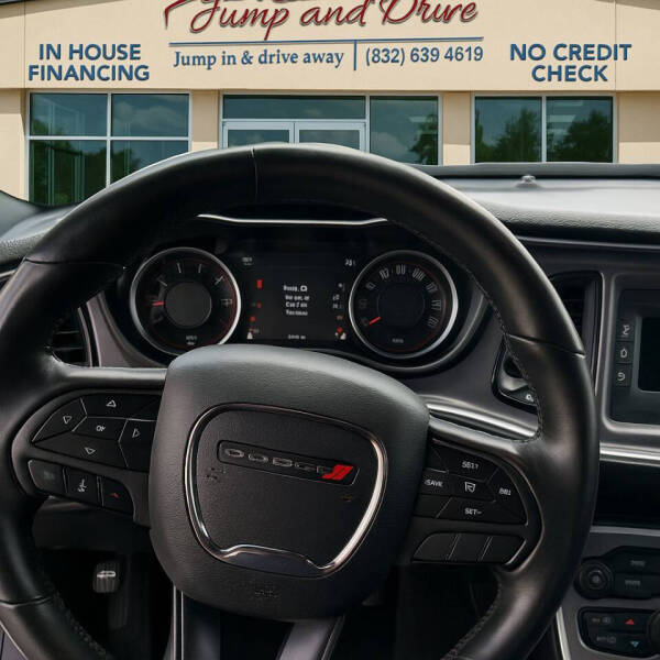 2016 Dodge Challenger SXT